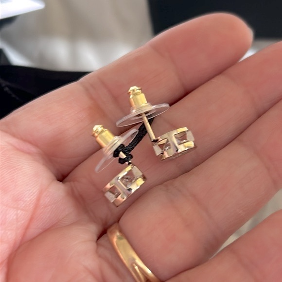 Chanel Stud CC Crystal Earrings 24B - Picture 9 of 9